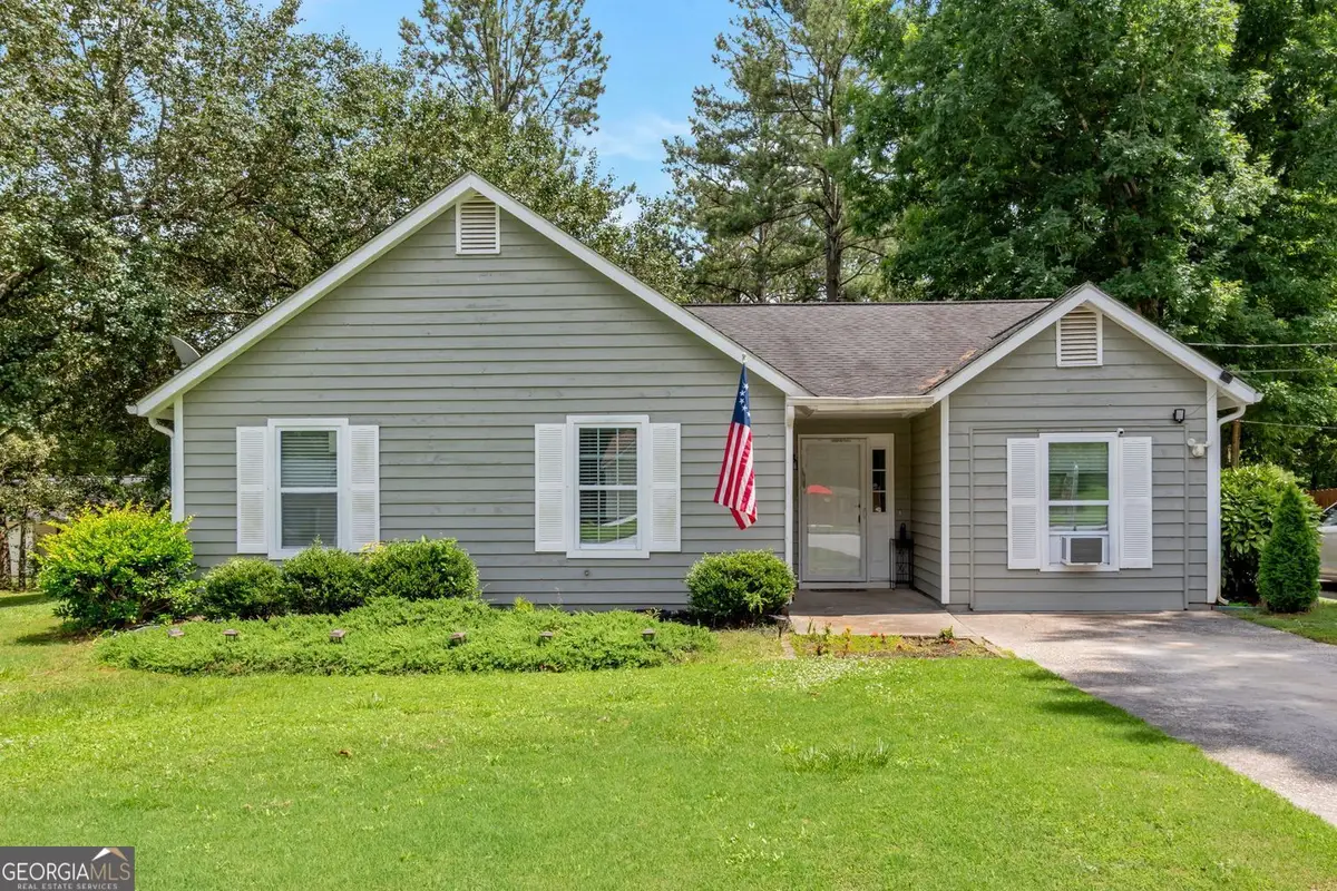 2000 Wendover Drive, Snellville, GA 30078 - #1