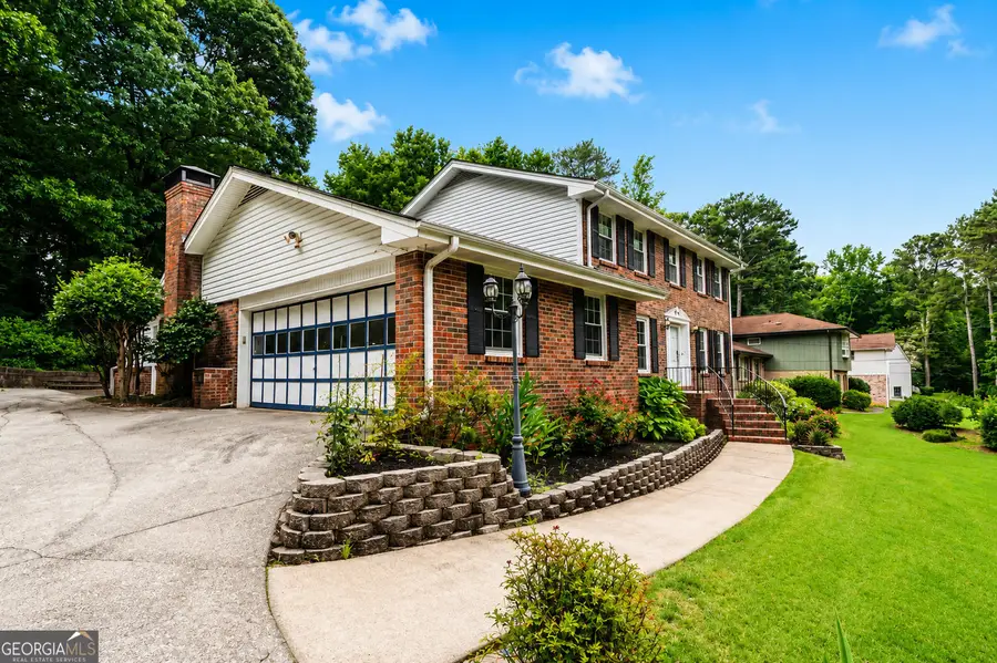 1683 Oak Ridge Circle Sw, Stone Mountain, GA 30087 - #2