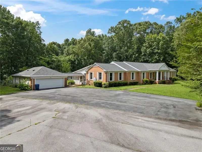 291 E Memorial Drive, Dallas, GA 30132 - #1
