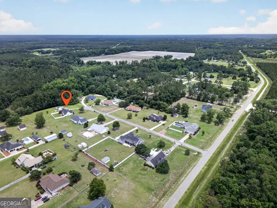 3808 Deer Run Dr, Blackshear, GA 31516 - #2