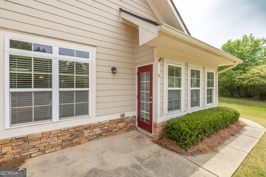31 Thomaston Street, Newnan, GA 30263 - #3