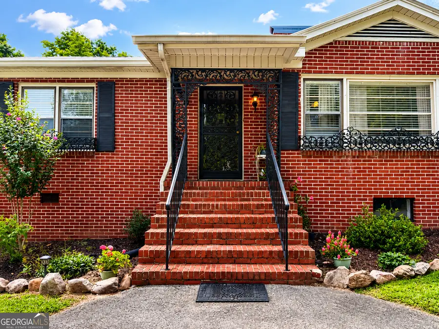 394 Roseway Circle, Summerville, GA 30747 - #2
