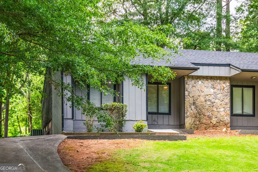 106 Summerwood Drive, Fairburn, GA 30213 - #3