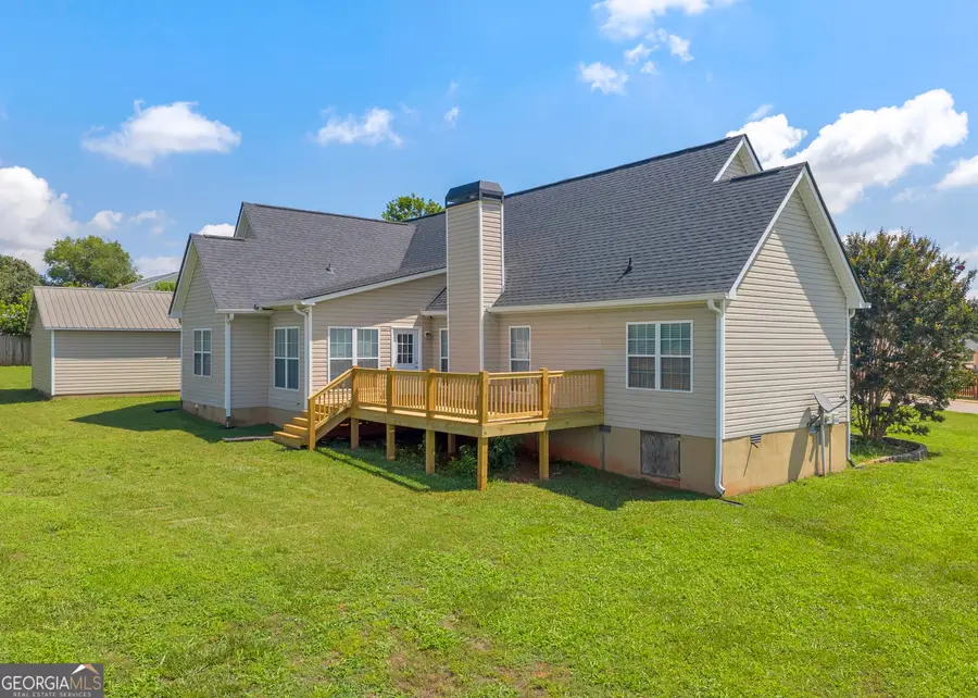 55 Smith St, Royston, GA 30662 - #3