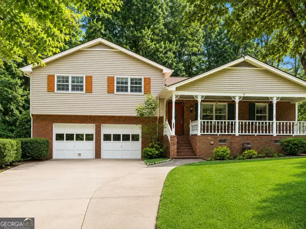 677 Bankshire Drive, Suwanee, GA 30024