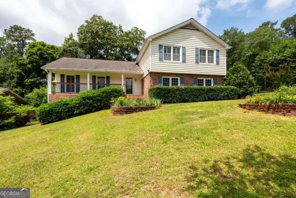 721 Dorsey Circle Sw, Lilburn, GA 30047