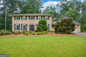 2355 N Peachtree Way, Dunwoody, GA 30338