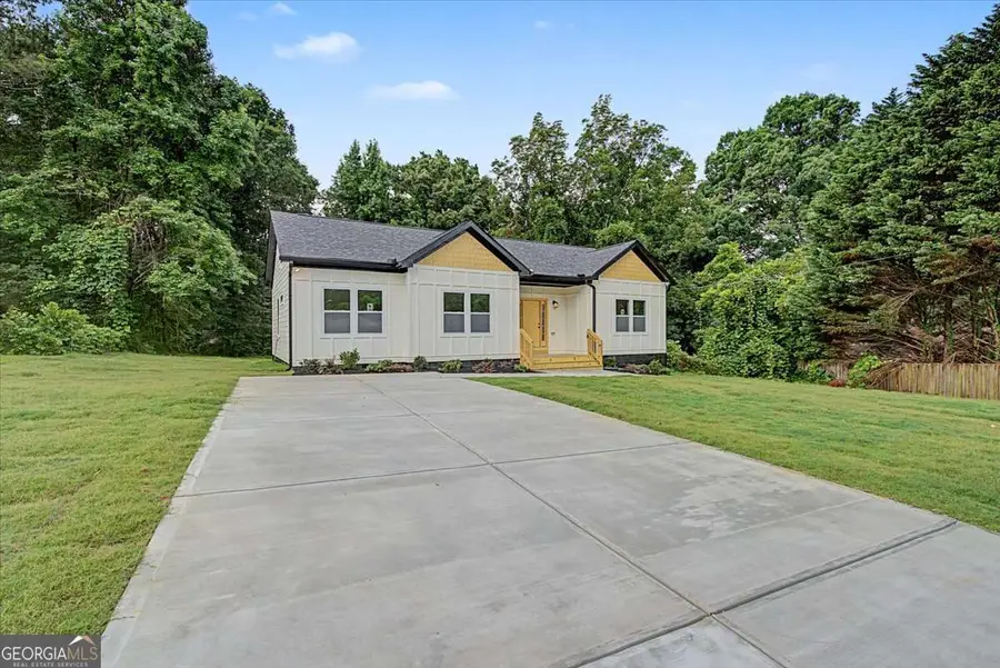 4621 Ashmore Drive, Forest Park, GA 30297 - #3