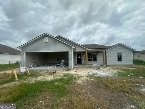 97 Cypress Street, Ray City, GA 31645