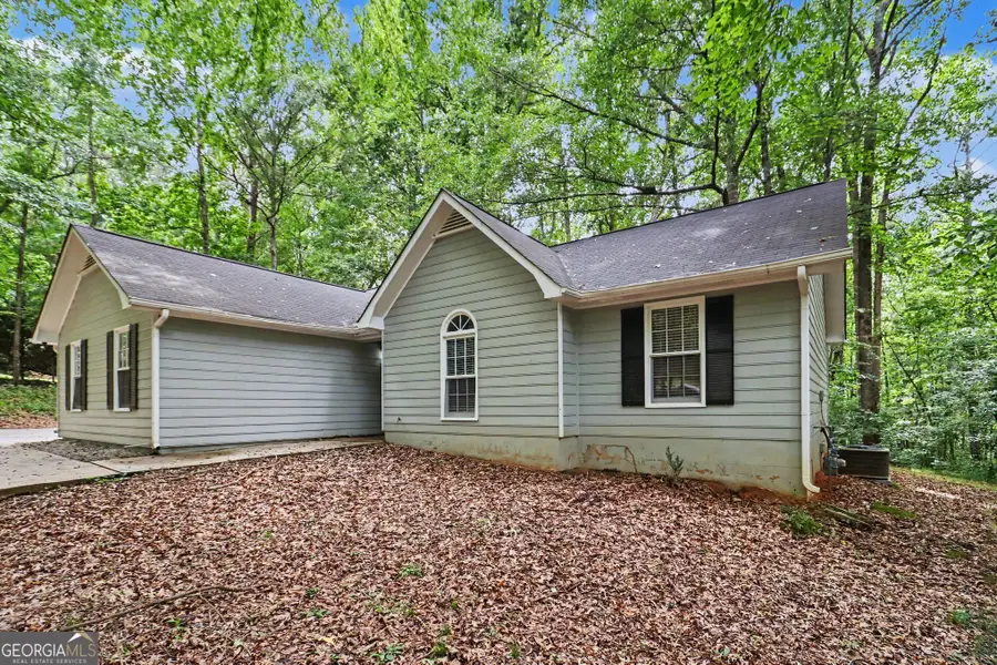 160 Vineyards Drive, Newnan, GA 30265 - #2