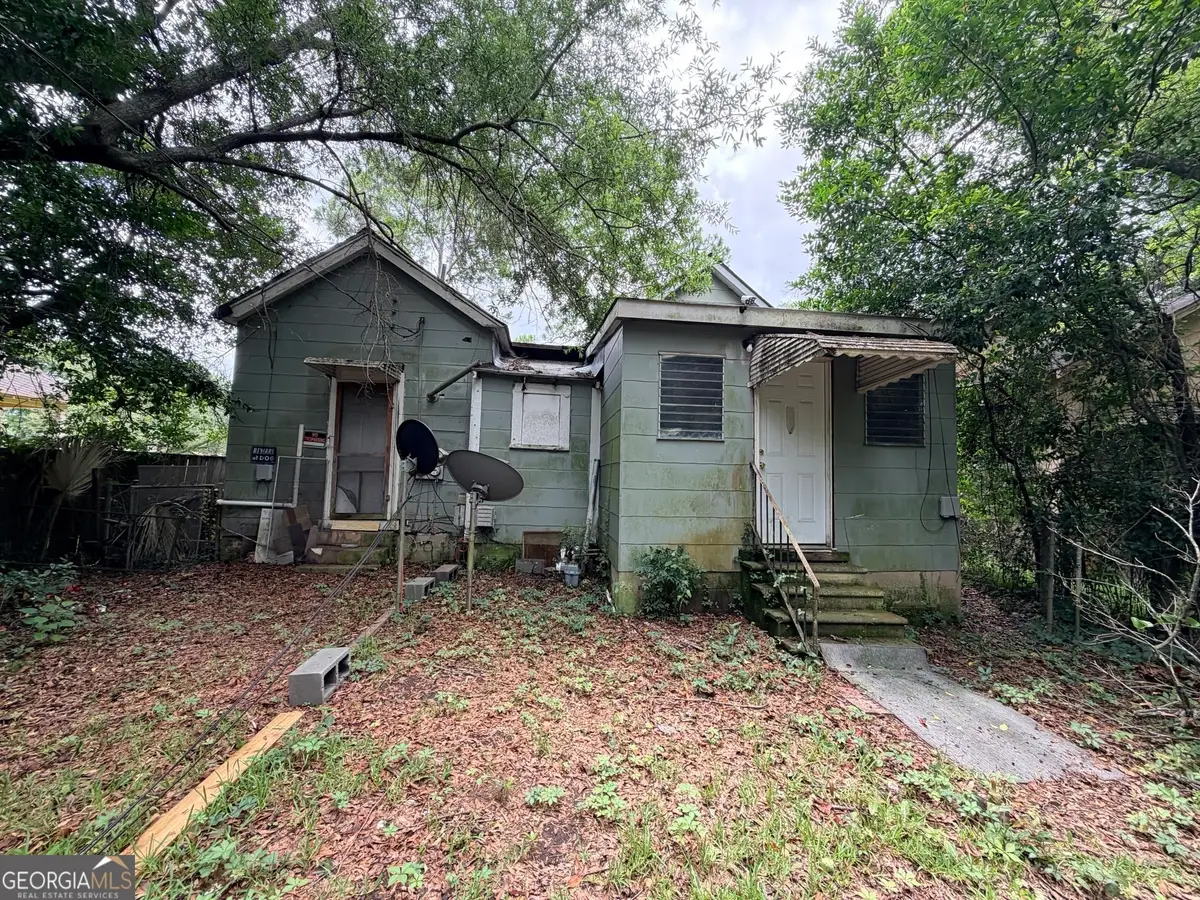513 W Whitney Avenue, Albany, GA 31701 - #1