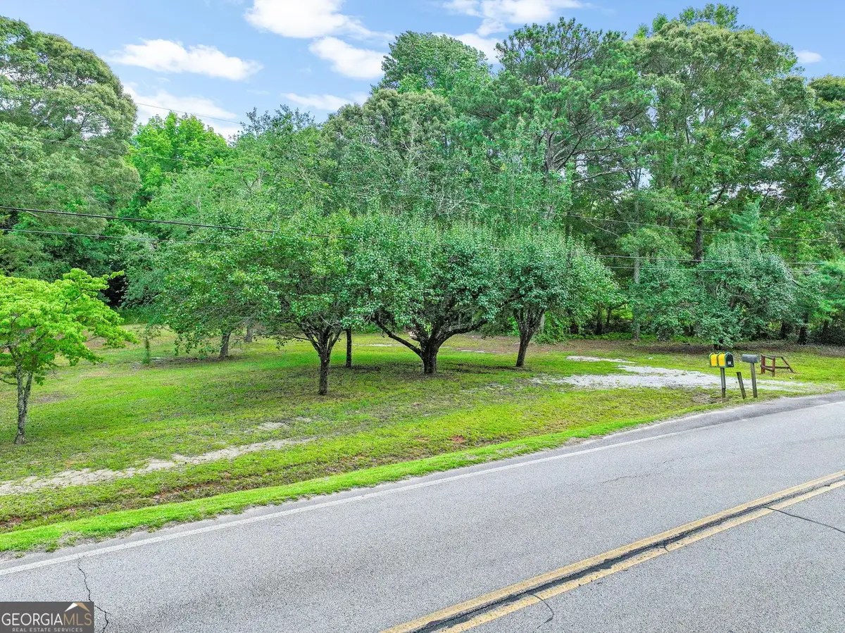 884 Dolly Nixon Road, Senoia, GA 30276 - #1