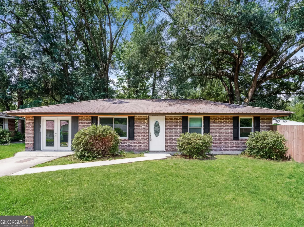 733 Sutton Street, Jesup, GA 31545 - #1