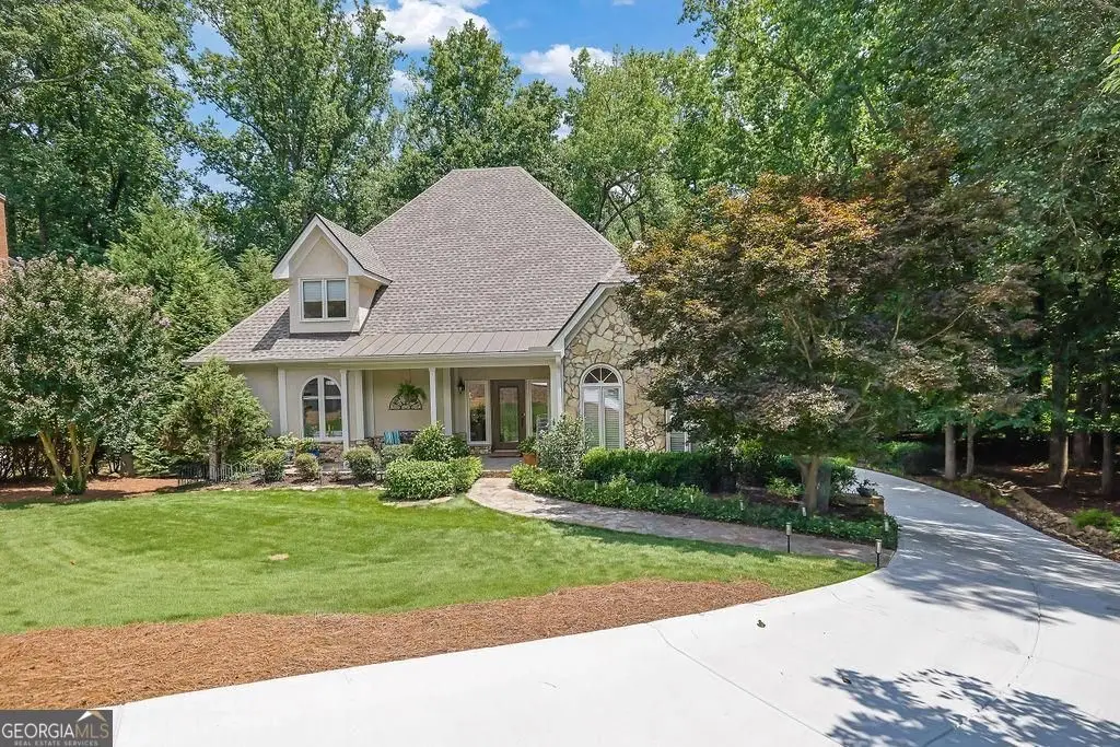 9370 Bluffwind Chase, Roswell, GA 30076 - #1