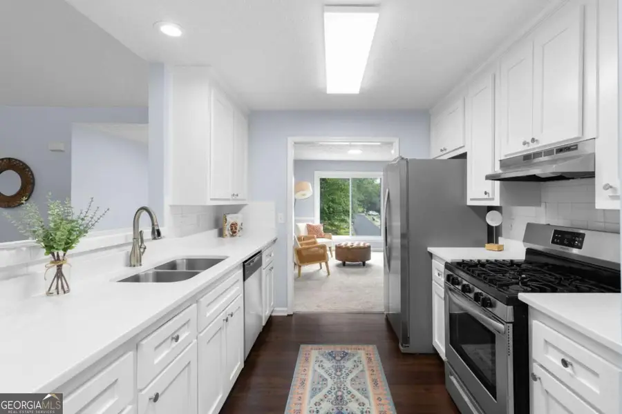 106 Hearthstone Drive, Woodstock, GA 30189 - #2