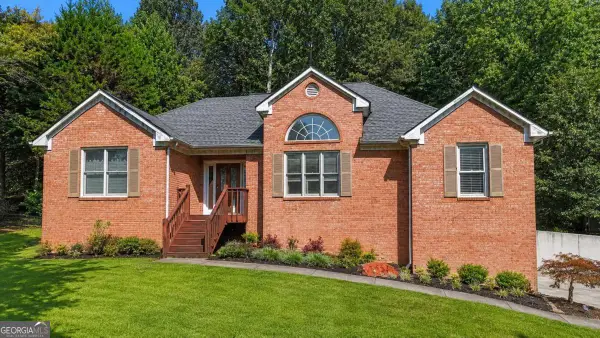 32 Country Meadow Way Nw, Cartersville, GA 30121