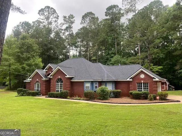 1697 N 11th Court, Lanett, AL 36863 - #1