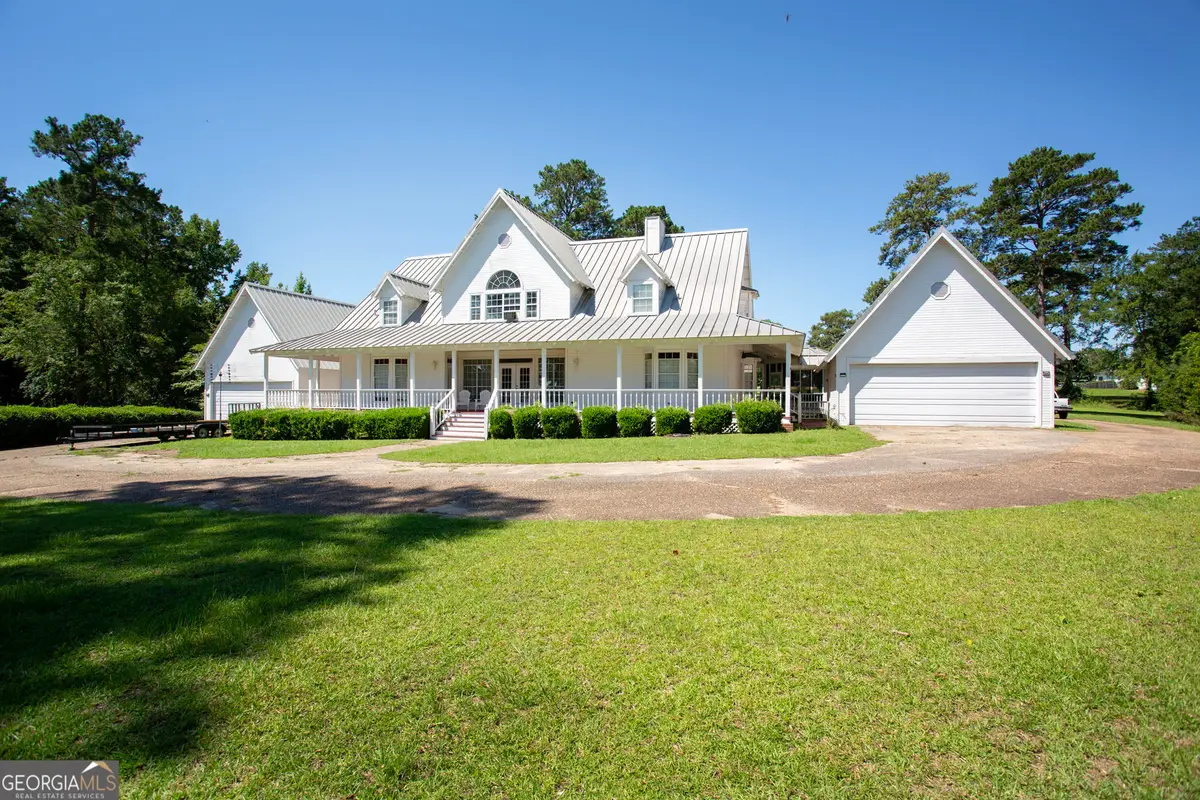 202 Merion Dr, Eufaula, AL 36027 - #1