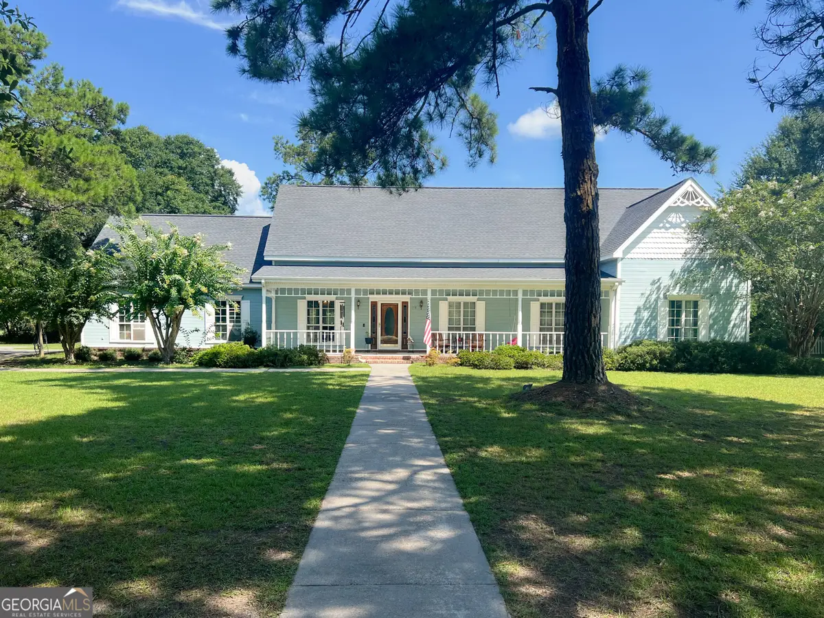 118 Sunrise Drive, Eufaula, AL 36027 - #1