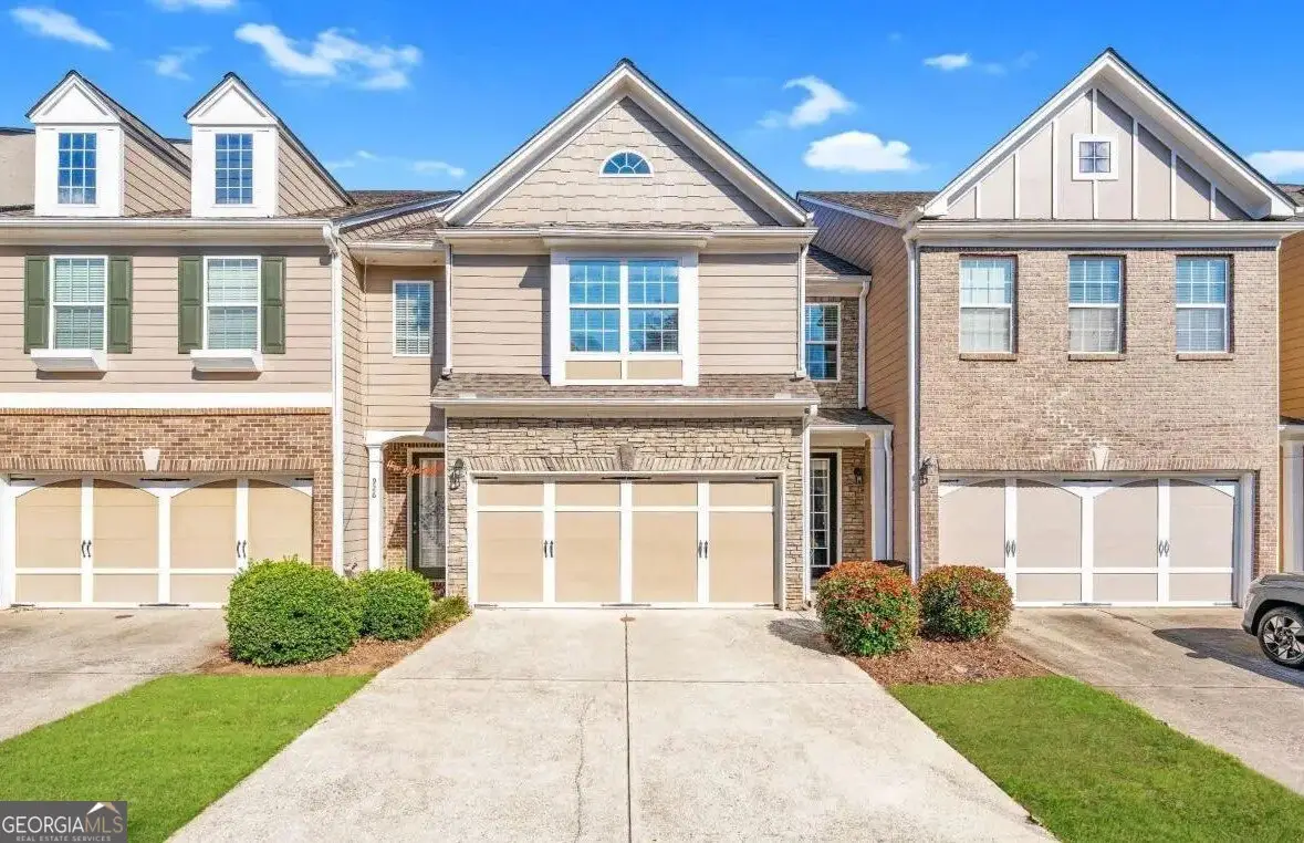 928 Pierce Ivy Court, Lawrenceville, GA 30043 - #1