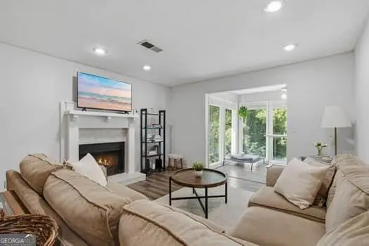 2698 Suwanee Way, Marietta, GA 30067