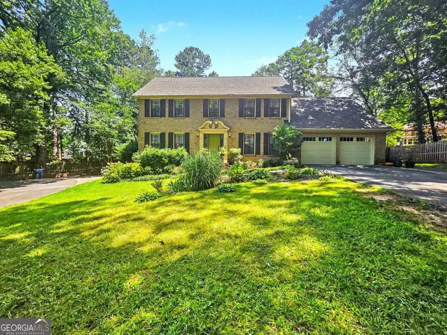 886 Ryan Lane Sw, Lilburn, GA 30047 - #2
