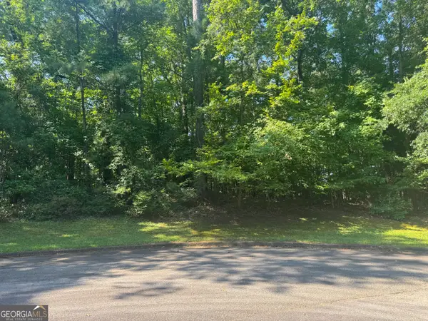 217 Long Cove Drive, LaGrange, GA 30240