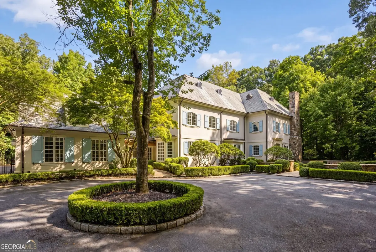 2485 W Wesley Road Nw, Atlanta, GA 30327 - #1