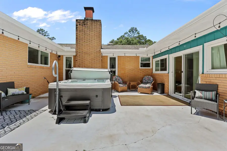 412 Pierce Street, Jesup, GA 31545 - #3