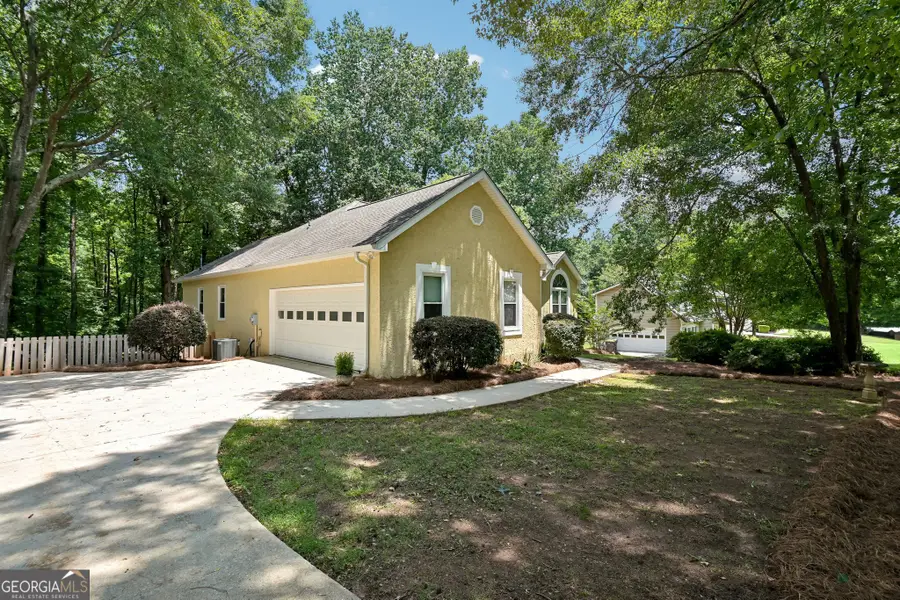 33 Bridgewater Drive, Newnan, GA 30265 - #2