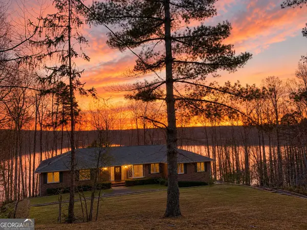 4521 Shoreline Drive, Gainesville, GA 30506