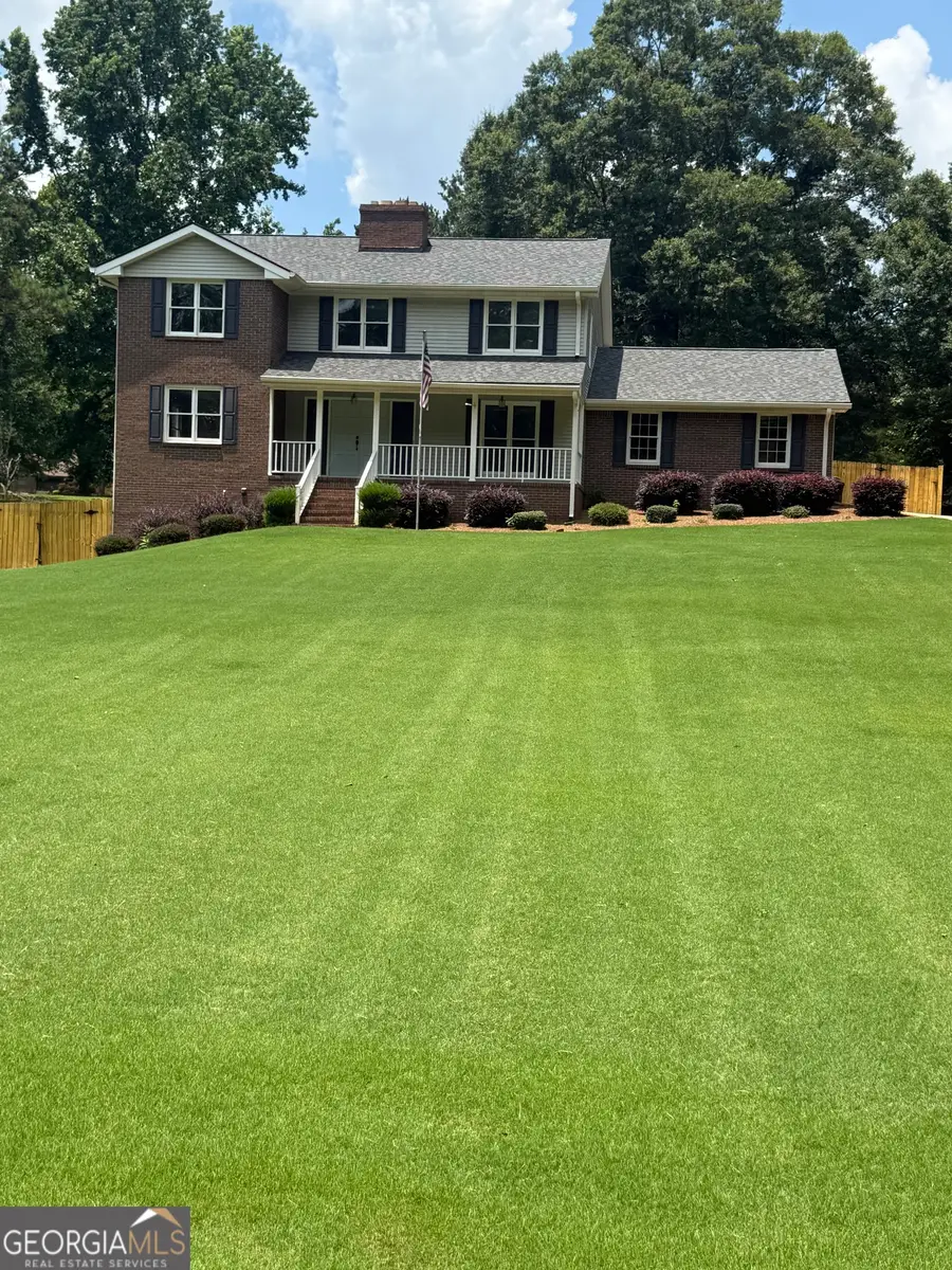 2080 Castle Lake Drive, Tyrone, GA 30290 - #2