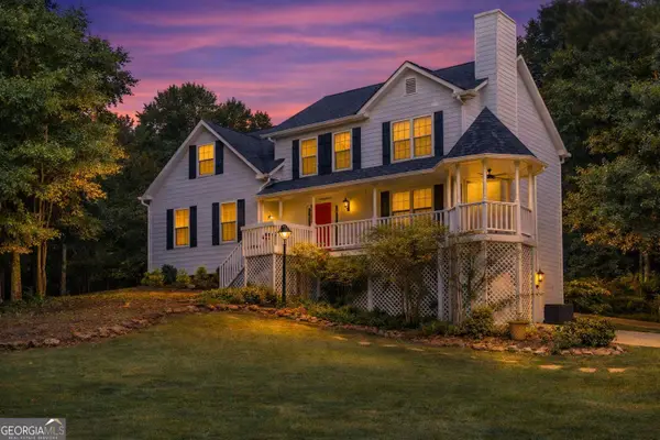 995 Thornwood Lane, Dacula, GA 30019