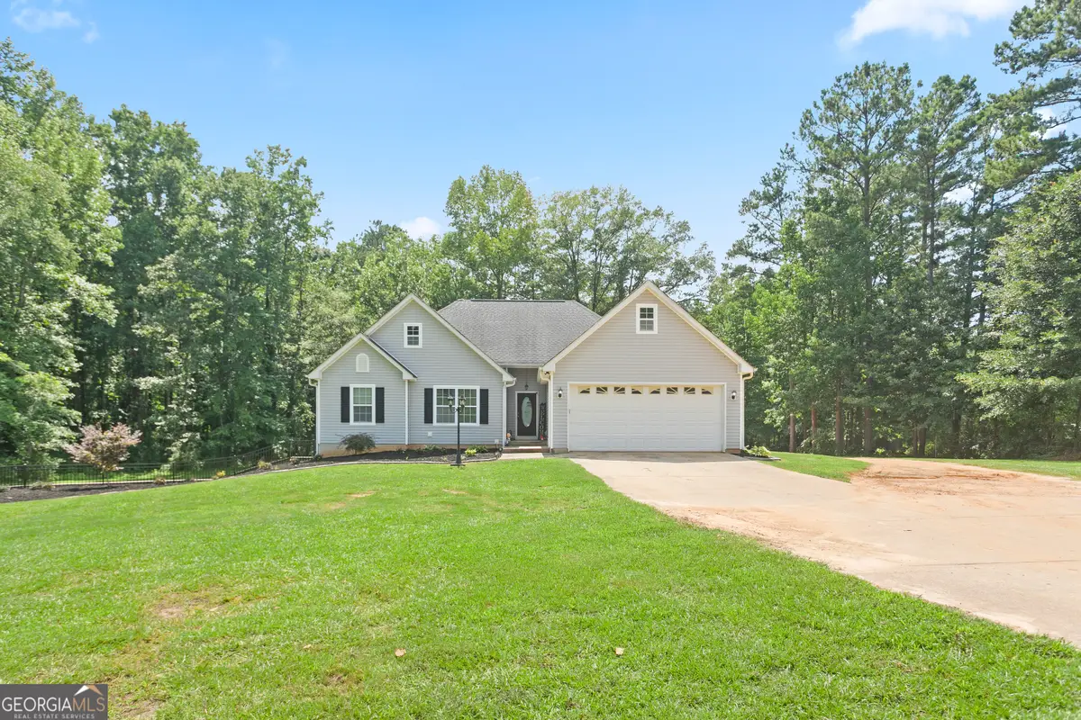 464 Old Carrollton Road, Newnan, GA 30263 - #1