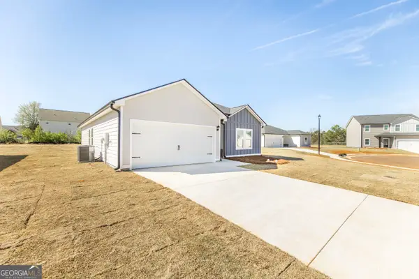 302 Georgian Walk, Byron, GA 31008