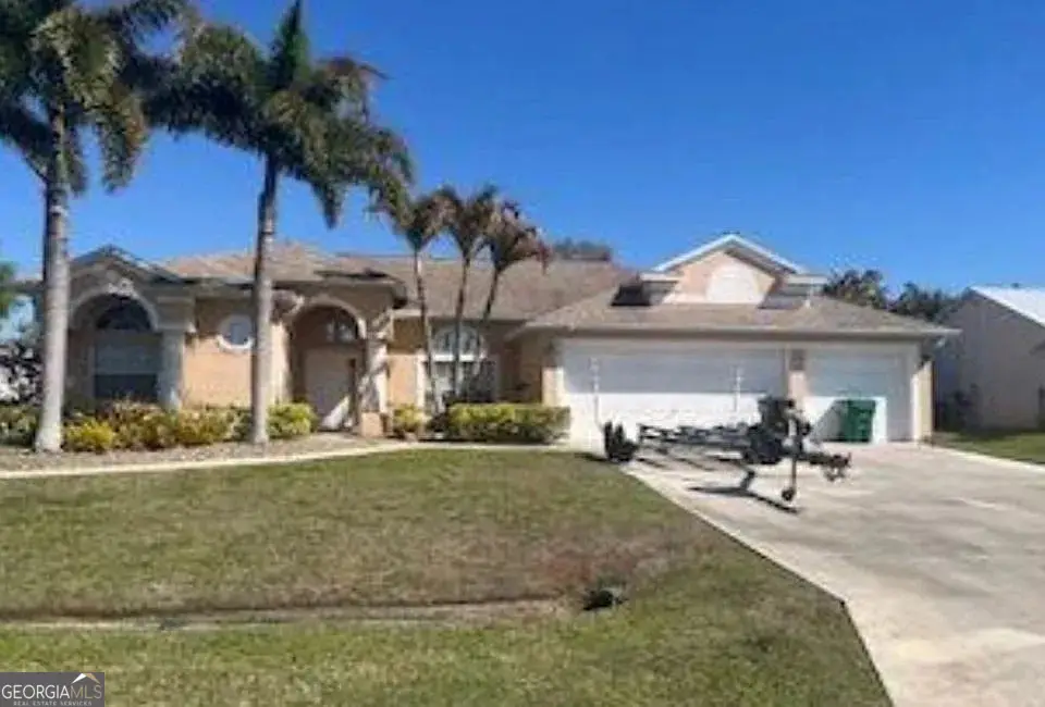 465 SE Inwood Avenue, Port Saint Lucie, FL 34984 - #1