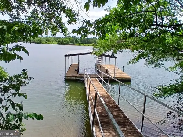 548 Old Beacon Light Road, Hartwell, GA 30643