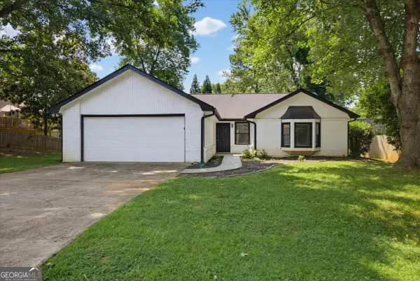 120 Softwood Circle, Roswell, GA 30076