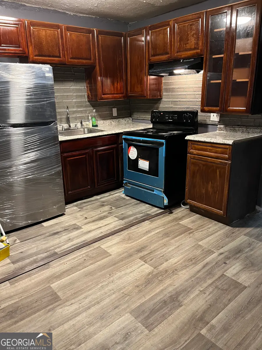 650 Robert E Lee Parkway, Jonesboro, GA 30238 - #2