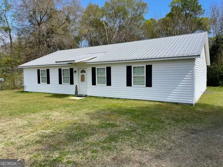 114 Atkinson Drive, Swainsboro, GA 30401 - #1