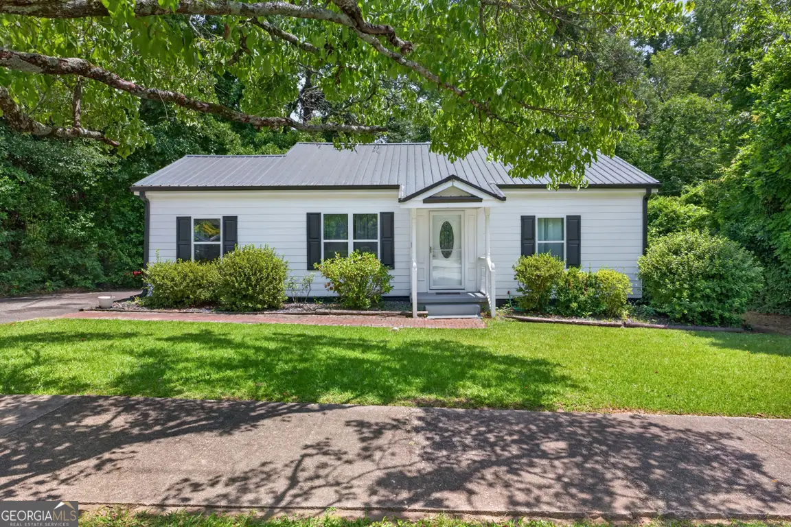 265 3rd Avenue, Winder, GA 30680 - #1