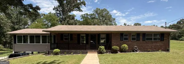 379 Hunt Road Nw, Calhoun, GA 30701