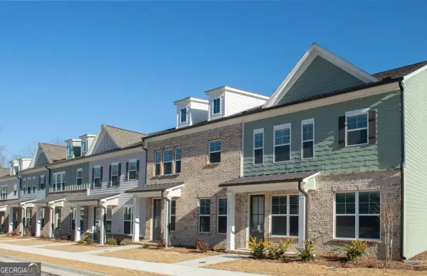 5525 Leyland Drive, Flowery Branch, GA 30542