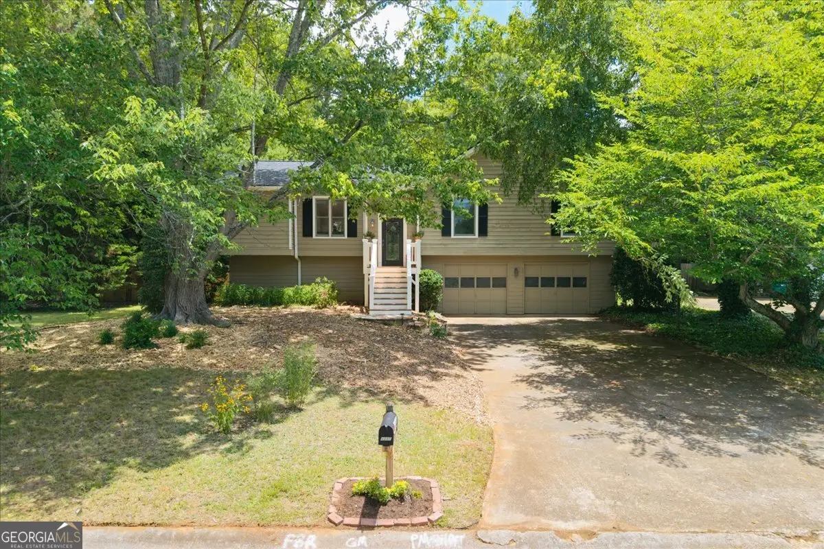 4886 Raven Way Ne, Marietta, GA 30066 - #1