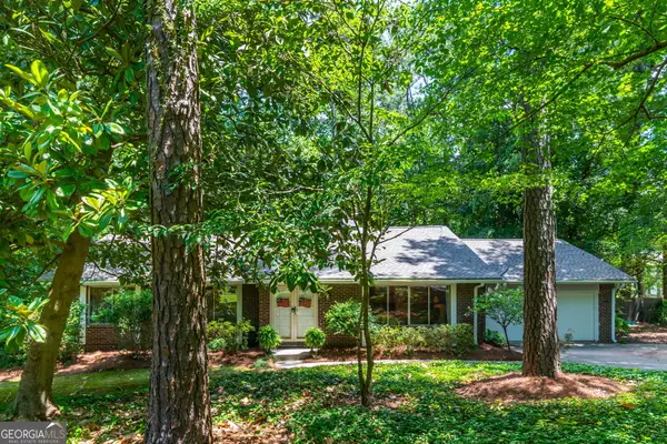 2805 Burtz Drive, Marietta, GA 30068