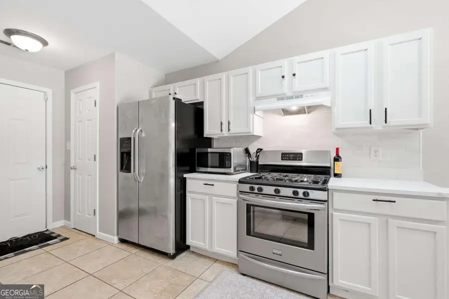 5480 Amber Cove Way, Flowery Branch, GA 30542 - #3