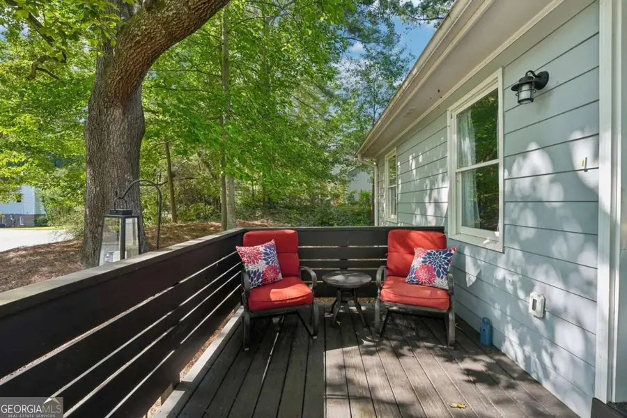 585 Westchester Circle Sw, Marietta, GA 30064 - #2