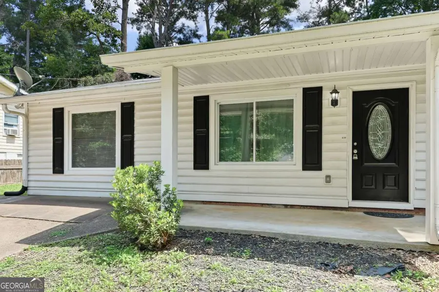 3733 Memorial Parkway Nw, Kennesaw, GA 30152 - #2