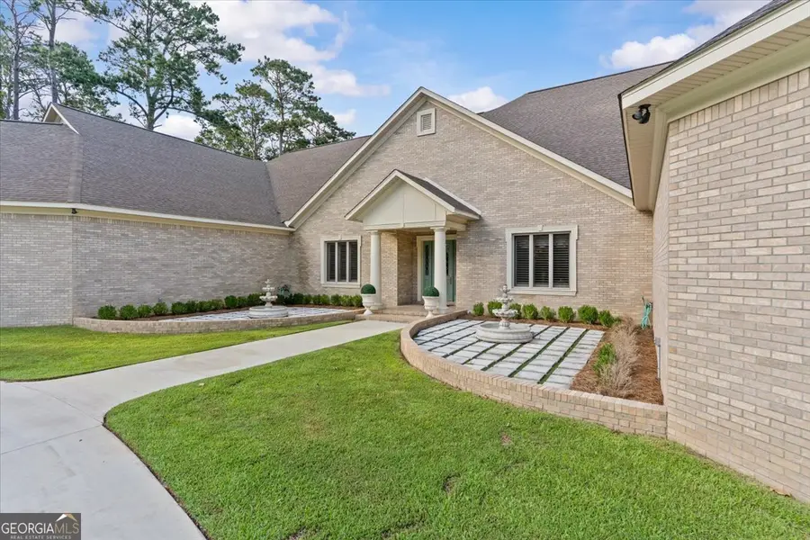 208 Merion Drive, Eufaula, AL 36027 - #2
