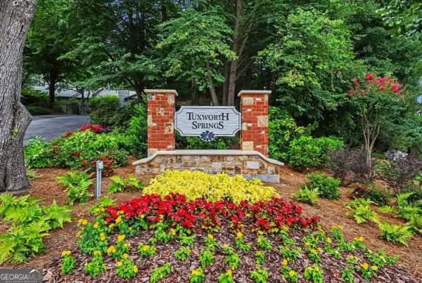 413 Tuxworth Circle, Decatur, GA 30033
